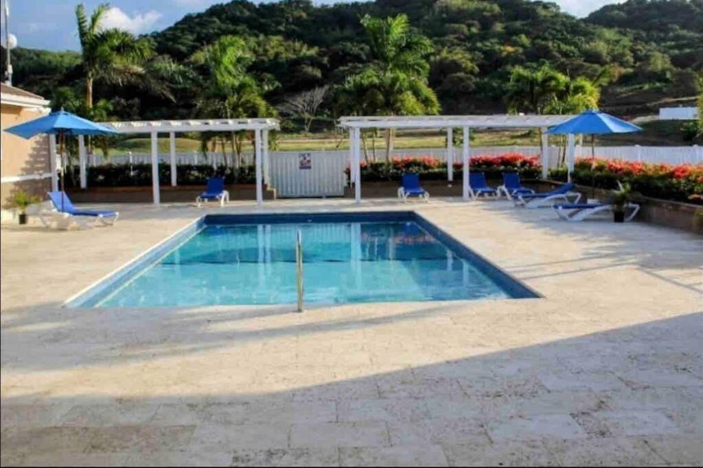 Natalia'S Sweet Oasis Lucea Exterior foto